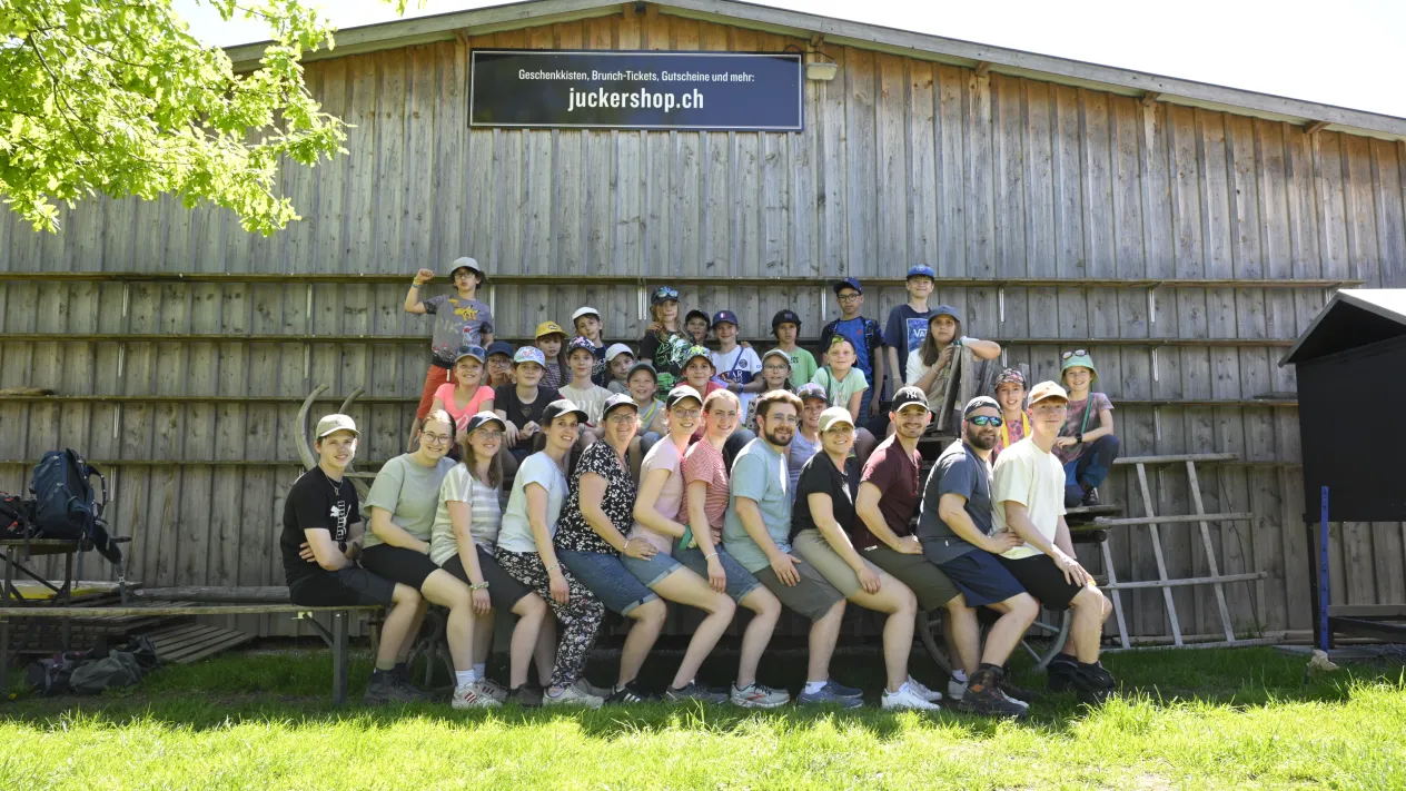 Gruppenfoto 25 (Foto: Nico Grütter) Gruppenfoto 25 (Foto: Nico Grütter)